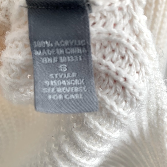 Charlotte Russe Sweater - Picture 5 of 5